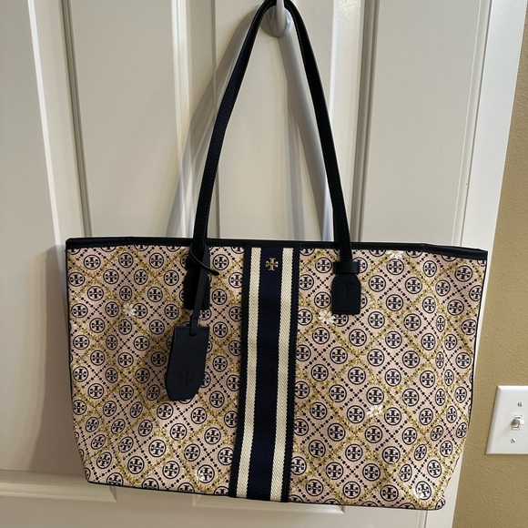 Tory Burch Handbags - tory burch navy t monogram floral vine daisy large tote